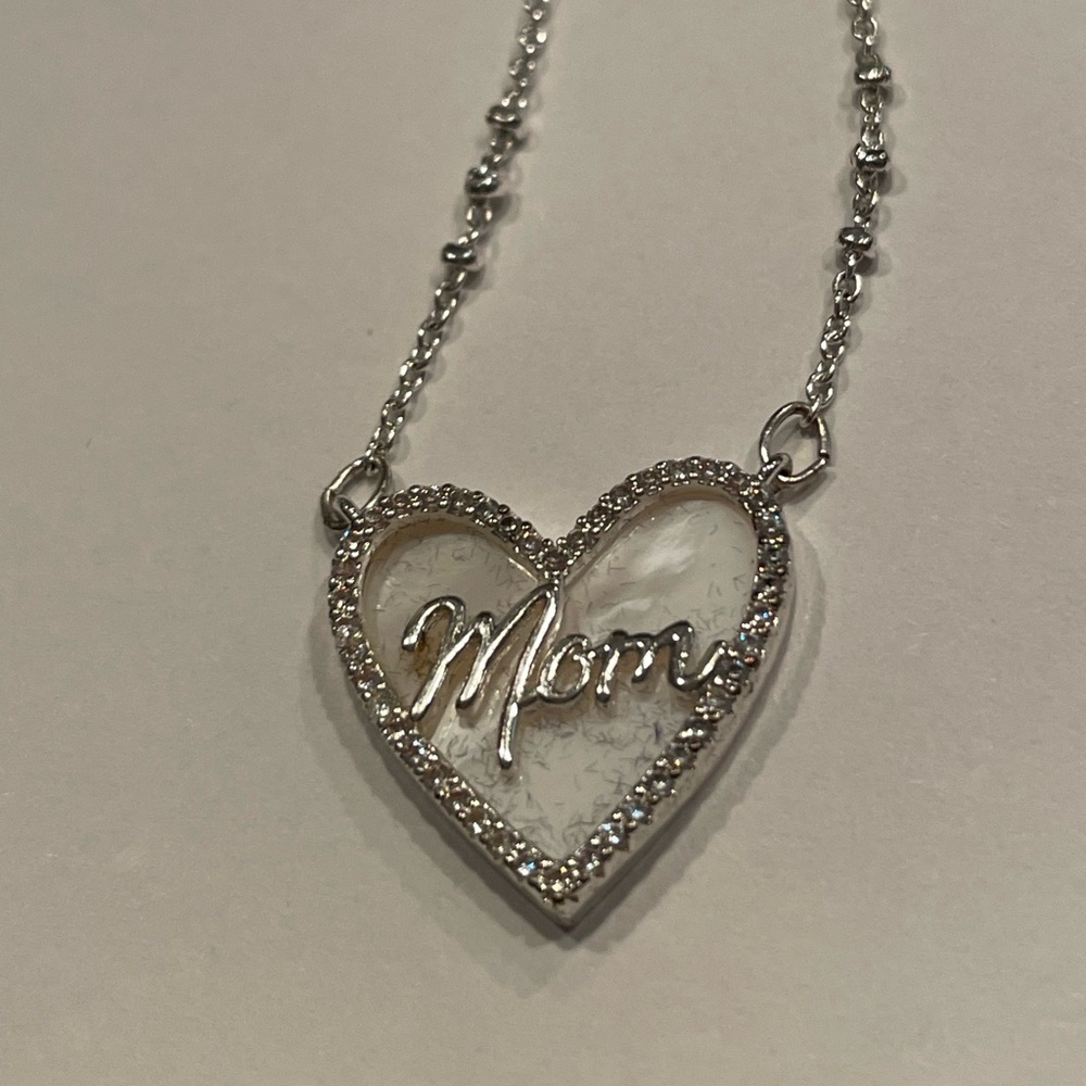 Silver Heart 'Mom' Necklace
